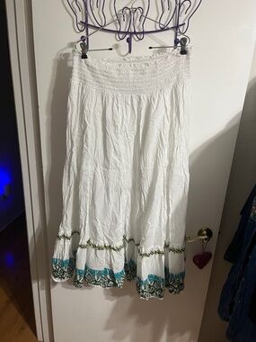 14/16 Lane Bryant White Maxi Skirt with Teal and Green Trim